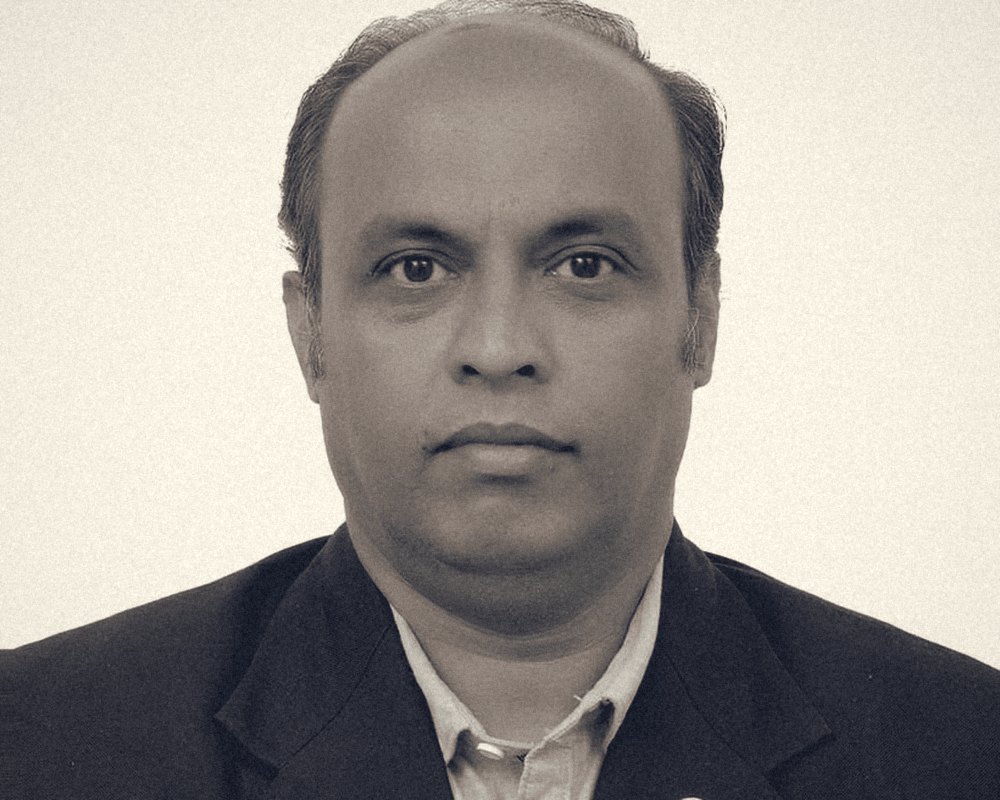 Mangesh Prabhakar